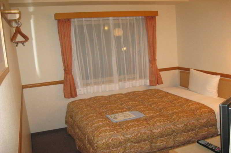 Toyoko Inn Sendai-Eki Nishi-Guchi Chuo Dış mekan fotoğraf