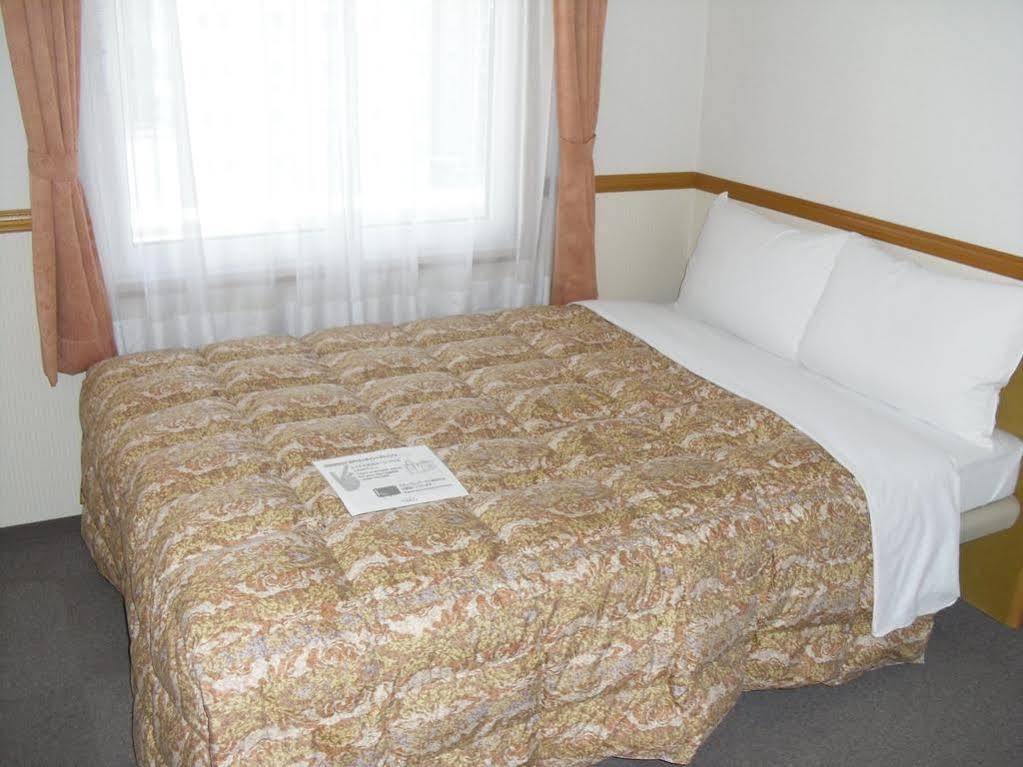 Toyoko Inn Sendai-Eki Nishi-Guchi Chuo Dış mekan fotoğraf