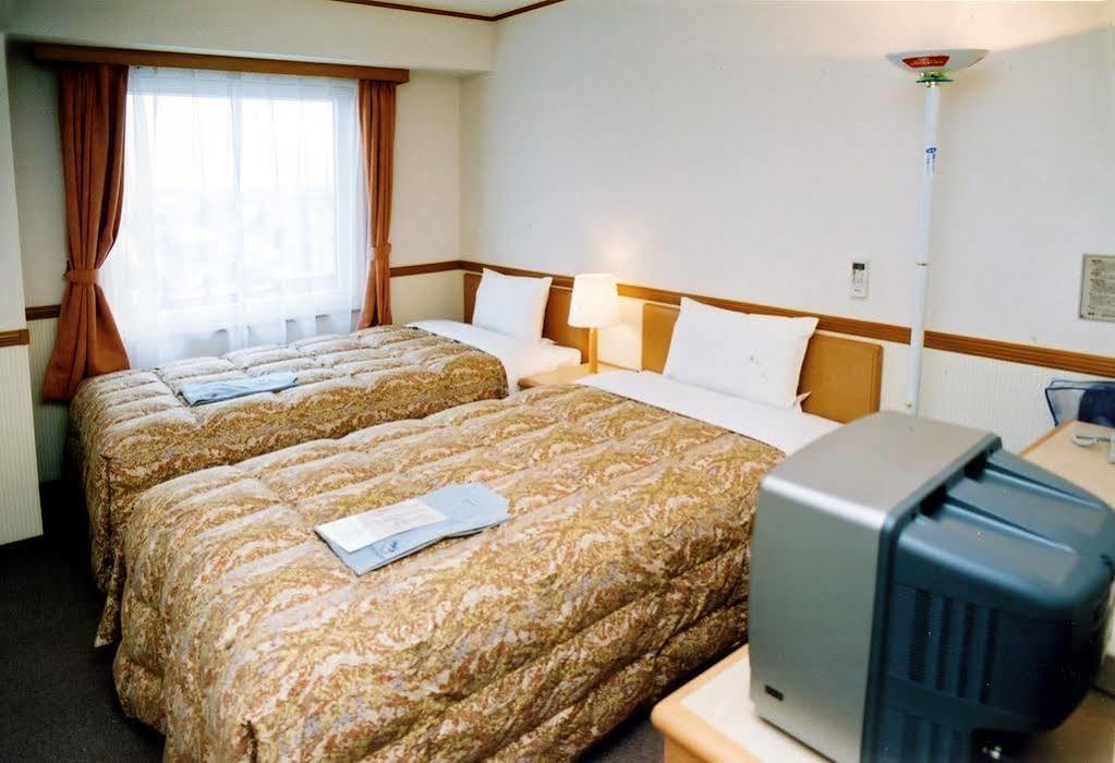 Toyoko Inn Sendai-Eki Nishi-Guchi Chuo Dış mekan fotoğraf