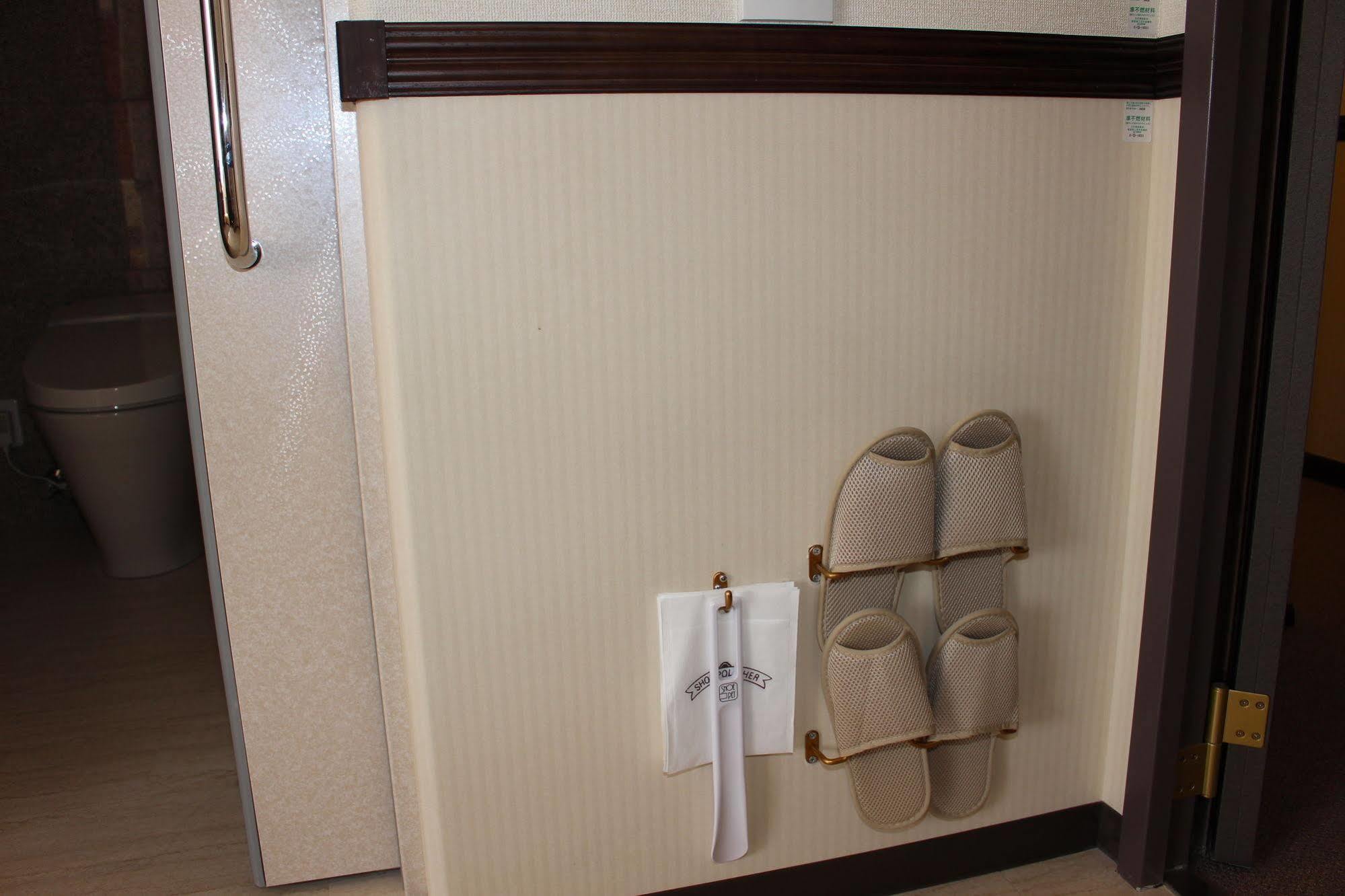 Toyoko Inn Sendai-Eki Nishi-Guchi Chuo Dış mekan fotoğraf
