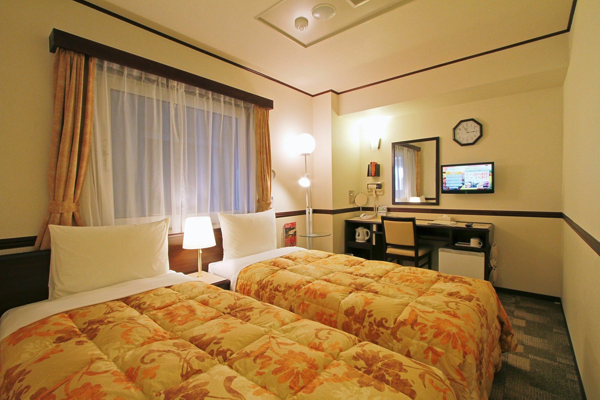 Toyoko Inn Sendai-Eki Nishi-Guchi Chuo Dış mekan fotoğraf