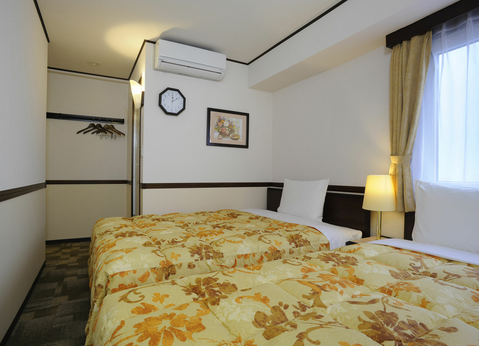 Toyoko Inn Sendai-Eki Nishi-Guchi Chuo Dış mekan fotoğraf