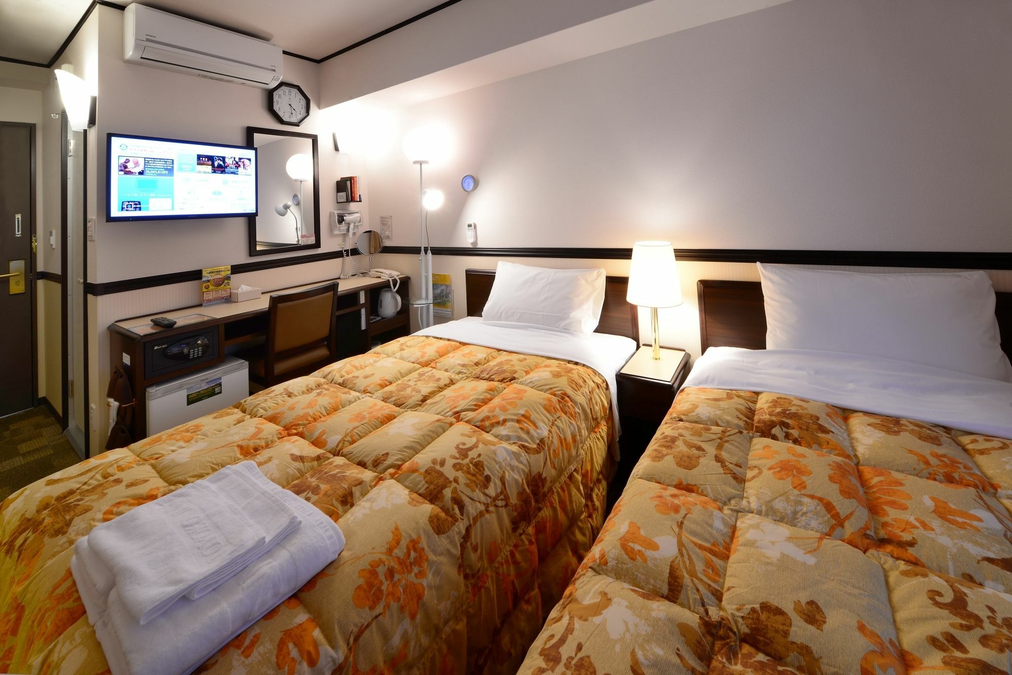 Toyoko Inn Sendai-Eki Nishi-Guchi Chuo Dış mekan fotoğraf